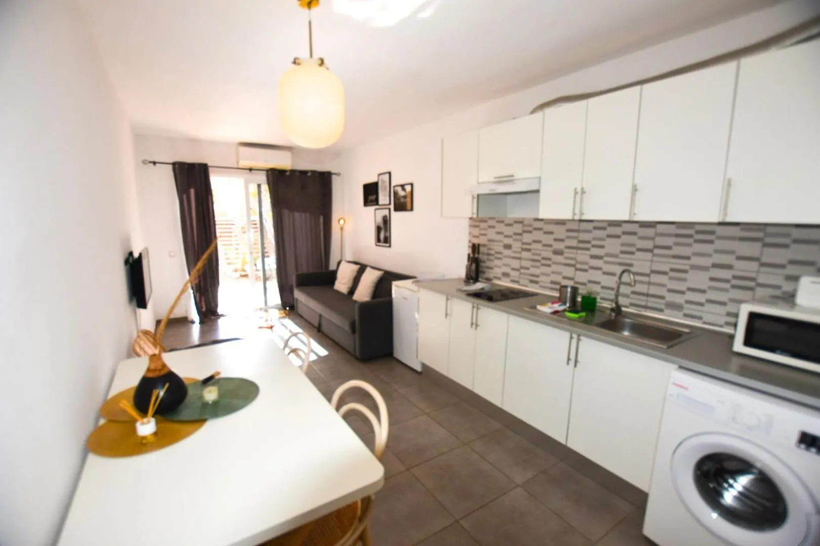 Book Jet - Las Lomas Sunny Holiday Homes Costa Calma